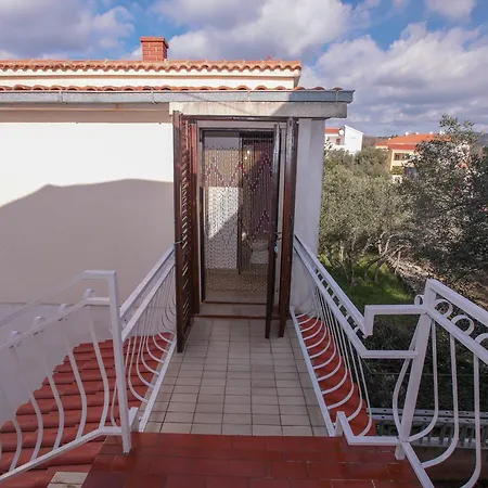 Rozmaryn * Rogoznica (Sibenik-Knin)